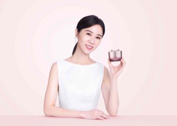 謝盈萱詮釋「剛剛好」保養美學