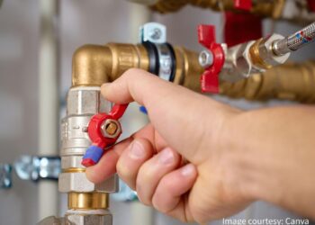 萬華水管疏通推薦 高壓清溝車快速清淤 專業解決管線油垢堵塞