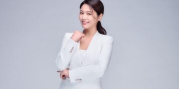 最美八點檔女王白家綺雙喜臨門 大婚前夕宣布晉升品牌監製「飲后超纖飲」誕生