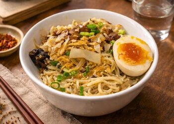 北斗美食新指標 隱身彰化文青小吃店 皮蛋打拋豬拌麵驚艷味蕾