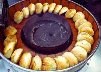 溪湖胡椒餅老字號深耕三十年 慢火手工打造經典彰化必吃小吃