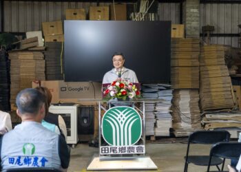 卓院長視察花鄉彰化 肯定農業部打造「花漾綠色廊帶」強化花卉產業韌性