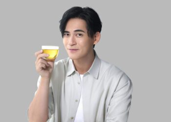 周渝民再次代言茶飲 喝口茶，凝望日出、日落樂活紓壓