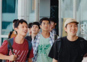 《失樂園》詐騙集團篇釋出 曾敬驊拿拖鞋當電話拍攝現場笑聲不斷