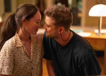 英倫小鮮肉李奧伍道爾化身天才調音師「用耳朵犯罪！」 與達斯汀霍夫曼首度同台飆戲