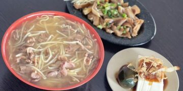 雲林大埤美食 排隊也要吃 鑊氣十足道地鴨肉羹 人氣雞肉飯