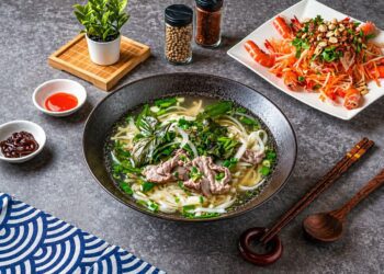 台東越式小吃 慢熬大骨河粉與酥香炸春捲吃出正宗越南味