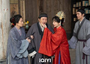 《家業》口碑爆 楊紫直播坦言「崇拜她」 自曝遇渣男第一反應