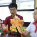 布袋戲走進校園！文化部攜手劇團　讓學生從演到奏全體驗
