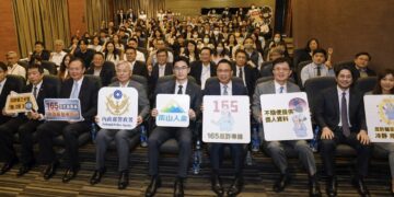 【新型批發商業模式 結合實體貿易與透明機制 打造產業新典範】