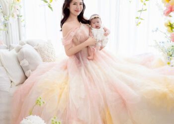 每天起床被女兒微笑融化 鄭亦真卻笑稱「上班比育兒輕鬆」