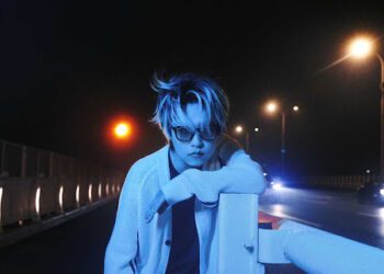 紅到讓玉澤演、蕭煌奇都翻唱！〈跳樓機〉原唱LBI利比首度來台開唱