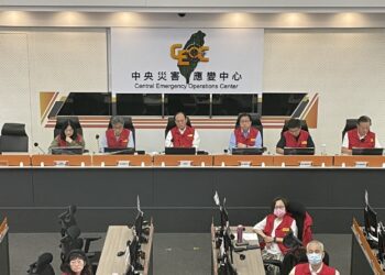 萬里溪堰塞湖調降為黃色警戒 中央地方持續監測滾動應變