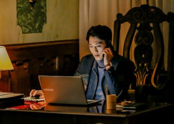 《黑騎士》純愛男神不是演的！金來沅曾為初戀賣項鍊、跳漢江