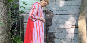 90歲徒手種菜、做肥皂、縫棉被!終身未婚不孤單 阿嘉莎奶奶活出豐盛人生