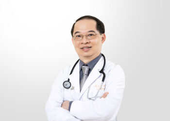 睡滿 8 小時還是累？醫揭睡眠呼吸中止症常見症狀 正壓呼吸器為標準治療選項