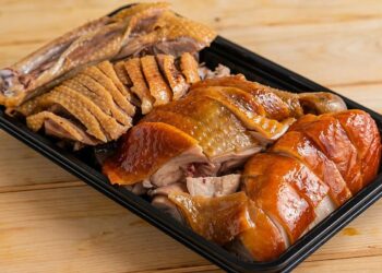 桃園土雞專賣店 甘蔗雞、鹽水雞與分切熟食更方便挑選
