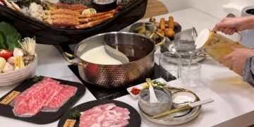 宜蘭麻辣鍋 細熬招牌香麻湯底襯出 Prime 熟成牛與和牛脂香