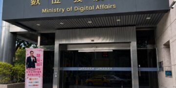 趙裕誠總監獲數位發展部肯定 推動社群電商免囤貨、免找客源創新模式