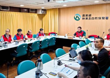 萬里溪堰塞湖壩體略增高 水量緩緩上升 堰塞湖3D建模影像 曝距七彩湖僅7公里