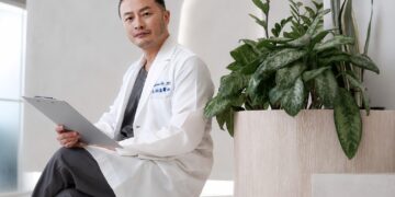 玻尿酸、水光針、膠原蛋白增生劑怎麼選？醫師解析注射材質特色與評估重點
