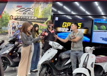 板橋光陽經銷商提供選車諮詢領牌代辦、付款與配件完整說明  一站輕鬆購車
