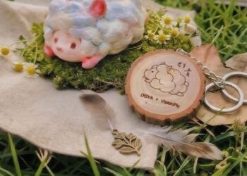 《群青》畫展9/5登場 藝術創作者渡鴉以深藍描繪「找回自己」生命旅程
