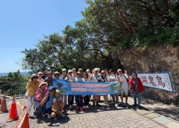 不只一起做批發，更一起做公益、一起旅行 會員：跟著吉原爸，從會員變成真正的朋友