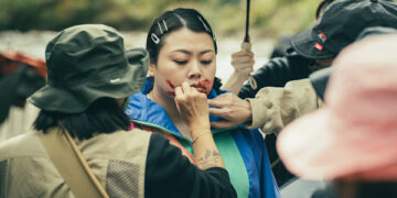 渡邊直美解密「吃青蛙」超搞笑幕後花絮！比愛心、大唱「祖靈KTV」超寵粉