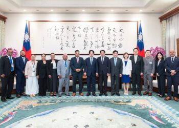 馬紹爾群島共和國外交暨貿易部長康仁德伉儷圓滿結束訪台行程，台馬夥伴關係再創新猷