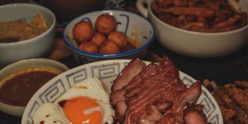 台中大遠百美食新選擇 西屯區港式餐廳推出黯然銷魂飯 喚醒記憶中香港家鄉味