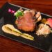 台中商業餐敘 燉、炸、烤經三道工序的德國豬腳 外皮酥脆、內部保有肉汁 台中商業餐敘 燉、炸、烤經三道工序的德國豬腳 外皮酥脆、內部保有肉汁