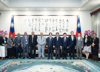 吐瓦魯國外交、勞工及貿易部部長帕納巴率團訪台圓滿，深化台吐友誼與夥伴關係，拓展各領域合作