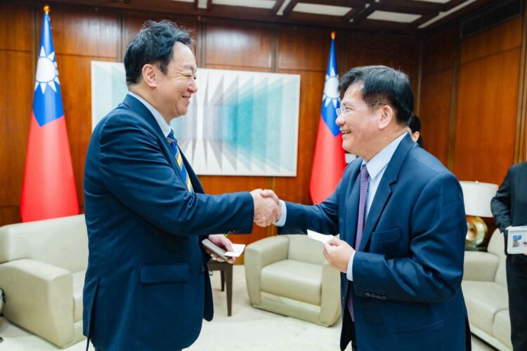 外交部長林佳龍接見日本國民民主黨選舉對策委員長村岡敏英眾議員一行 外交部長林佳龍接見日本國民民主黨選舉對策委員長村岡敏英眾議員一行