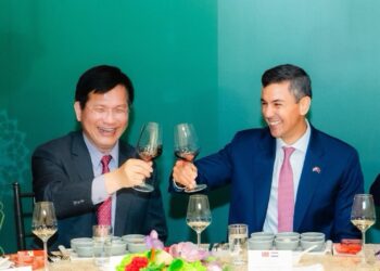 外交部長林佳龍晚宴歡迎巴拉圭總統貝尼亞國是訪問團及巴國企業團