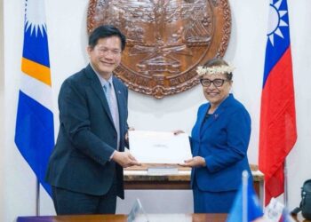 我國總統特使外交部長林佳龍率商貿考察團訪問友邦馬紹爾群島共和國，行程順利圓滿、成果豐碩，並進一步深化台馬榮邦計畫