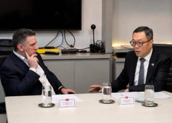 外交部政務次長陳明祺與巴拉圭資通訊科技部長畢亞德會晤，共商台巴AI合作進程