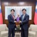 外交部長林佳龍接見日本前農林水產副大臣瀧波宏文參議員,就深化台日合作等議題廣泛交換意見 外交部長林佳龍接見日本前農林水產副大臣瀧波宏文參議員,就深化台日合作等議題廣泛交換意見