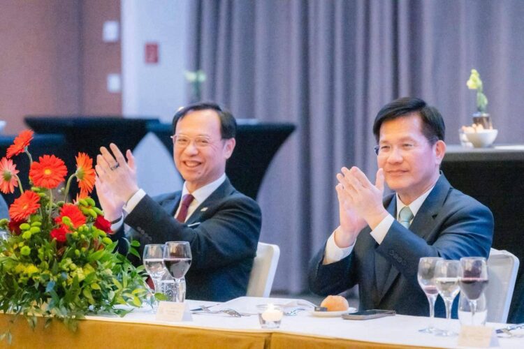 外交部長林佳龍首度親自赴日內瓦會晤友邦代表，展現我國推動參與世界衛生組織的決心