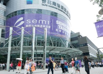 科技人湧進SEMICON！桂格養氣人蔘首創「工程師補給站」萬瓶補給挺科技人才、好精神持續續航
