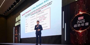 【高景宸總監於 AI創新百強趨勢年會分享：從傳統批發到新型社群電商銷售】