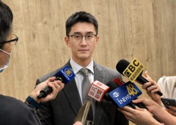 # 從社群批發到貨櫃市場　王霖豐談轉型布局與經營挑戰