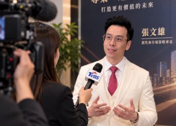 【張文雄老師百強電商分享】 從傳統批發走向社群電商 銷售模式轉型成2026年市場關鍵