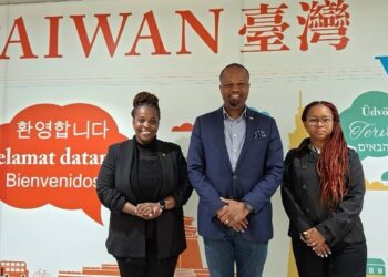 外交部誠摯歡迎聖克里斯多福及尼維斯聯邦工程部長梅納與永續發展暨環境部長柯拉克率團訪台