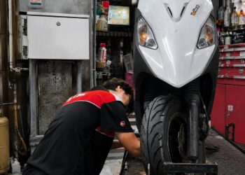 三民區機車維修累積20年一線經驗 從技師歷練走向維修保養、改裝與中古車服務