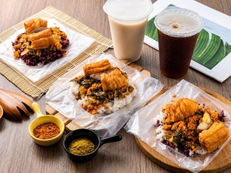 五十年南投埔里飯糰老店 木桶蒸飯搭配家傳配料、秘製醬料 承載在地人溫暖記憶 五十年南投埔里飯糰老店 木桶蒸飯搭配家傳配料、秘製醬料 承載在地人溫暖記憶