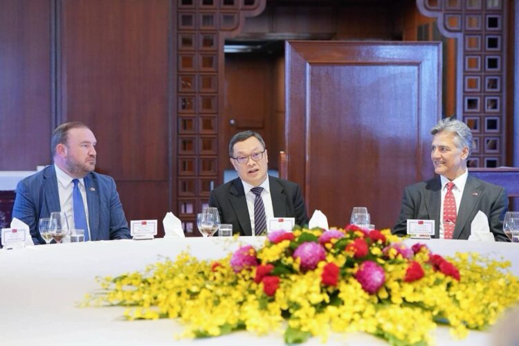 外交部誠摯歡迎加拿大國會議員訪台團來訪 外交部誠摯歡迎加拿大國會議員訪台團來訪
