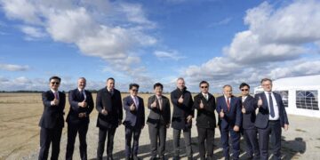 外交部長林佳龍率團考察「台灣區電機電子工業同業公會」波蘭科技園區預定地，台波政府將積極推動並簽署合作備忘錄