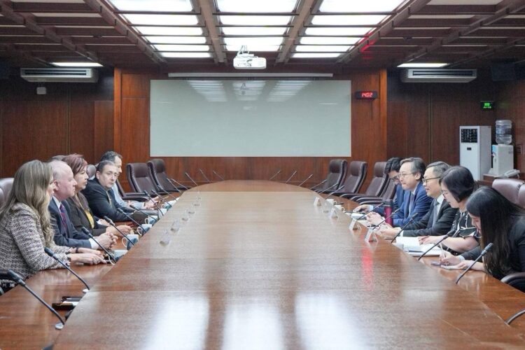 外交部政務次長陳明祺接見巴拉圭國立亞松森大學校長維拉訪問團
