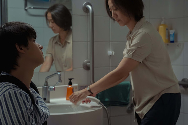 李芸嬋《有用的人》勇奪釜山影展最佳導演 台灣電影國際發光 李芸嬋《有用的人》勇奪釜山影展最佳導演 台灣電影國際發光